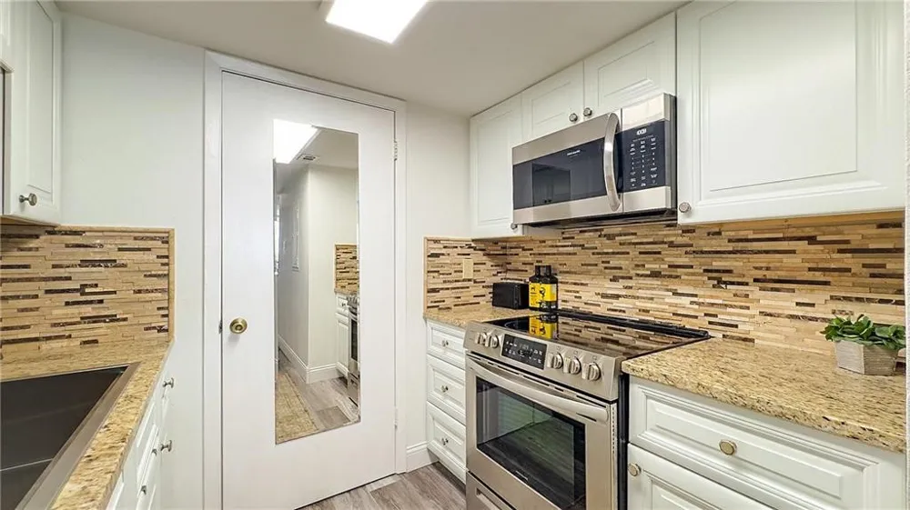 4334 Ocean Drive #403 Corpus Christi, TX 78412