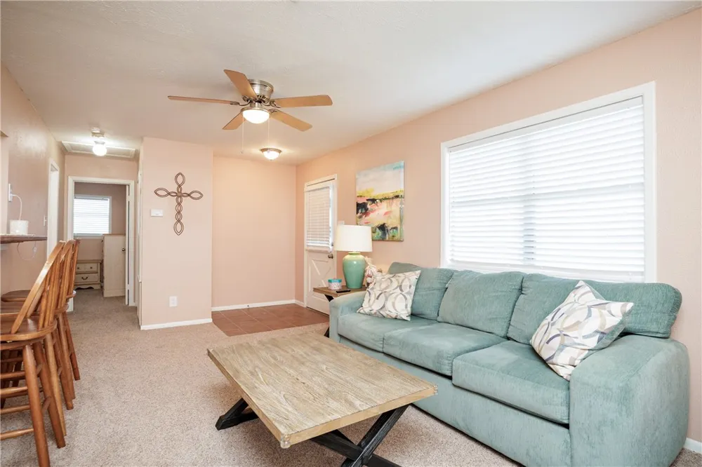 630 S County Road 305 Orange Grove, TX 78372
