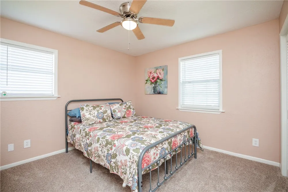 630 S County Road 305 Orange Grove, TX 78372