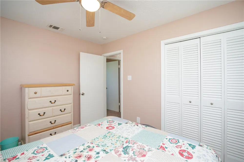 630 S County Road 305 Orange Grove, TX 78372