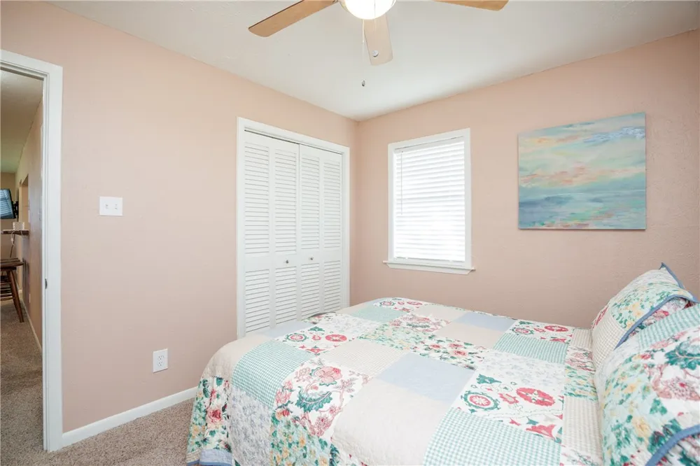 630 S County Road 305 Orange Grove, TX 78372