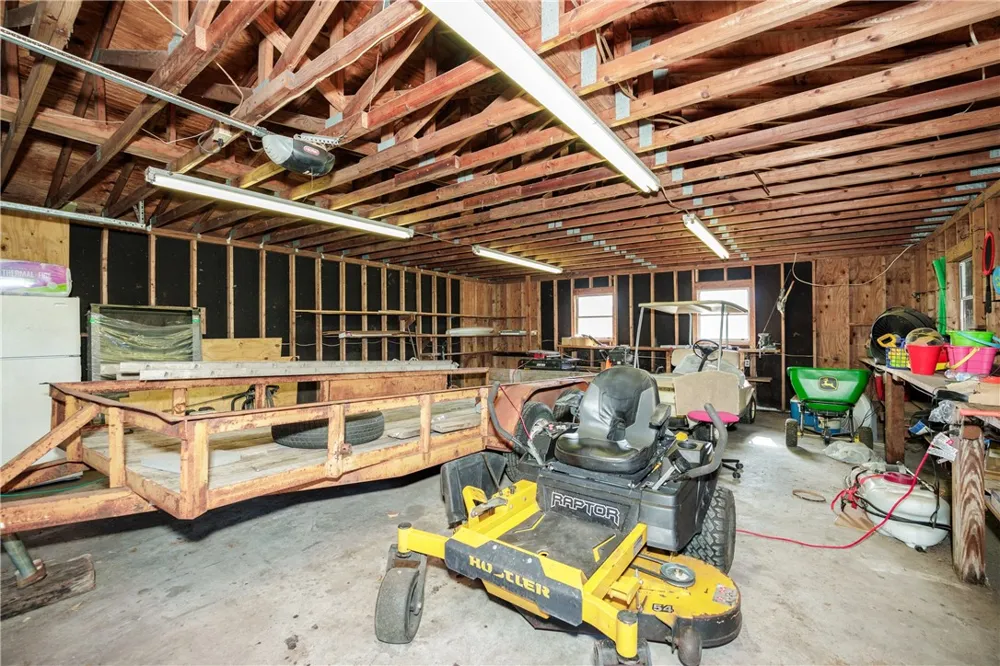 630 S County Road 305 Orange Grove, TX 78372