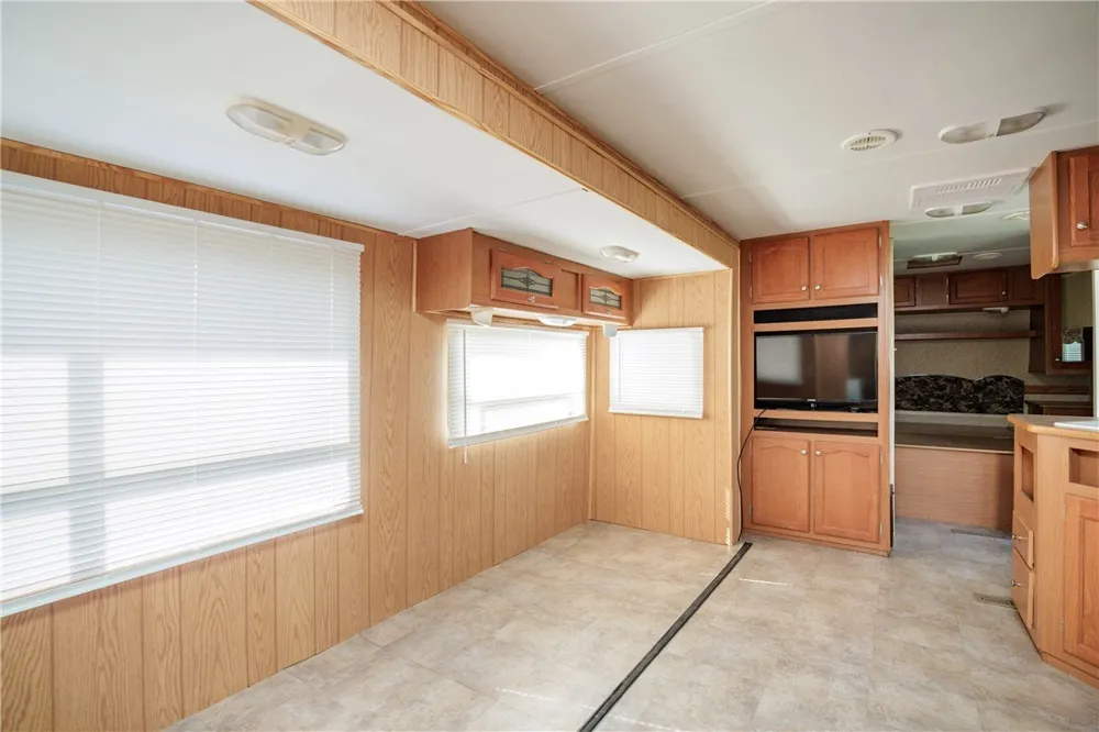 630 S County Road 305 Orange Grove, TX 78372