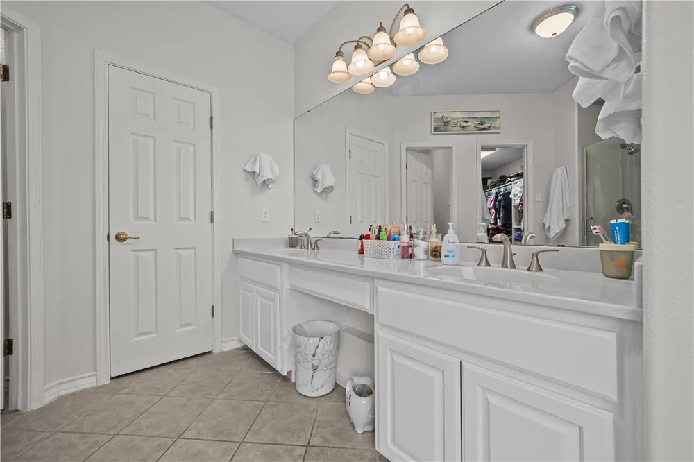 336 Lema Drive Portland, TX 78374