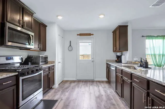 15319 Escalante Pass Von Ormy, TX 78073