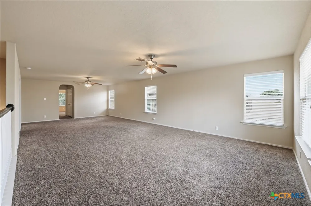 133 Finch Knoll San Antonio, TX 78253