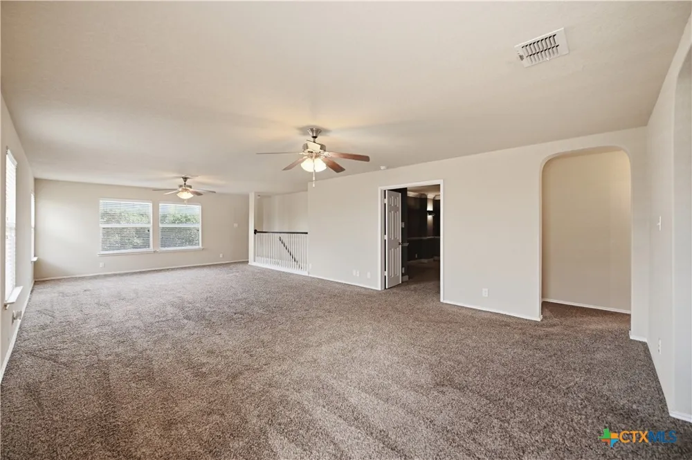 133 Finch Knoll San Antonio, TX 78253
