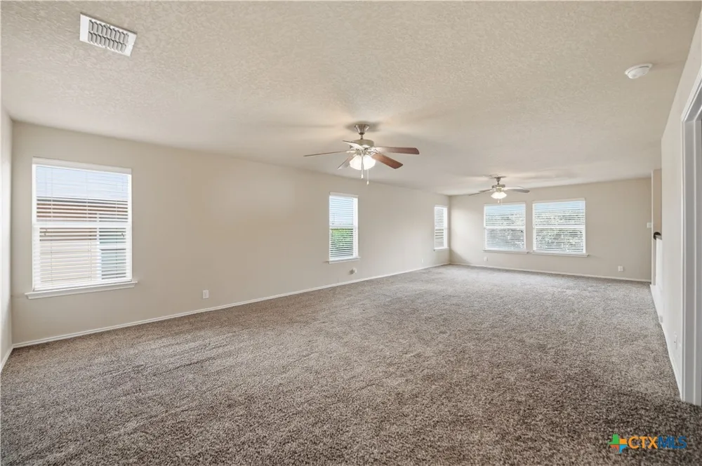 133 Finch Knoll San Antonio, TX 78253