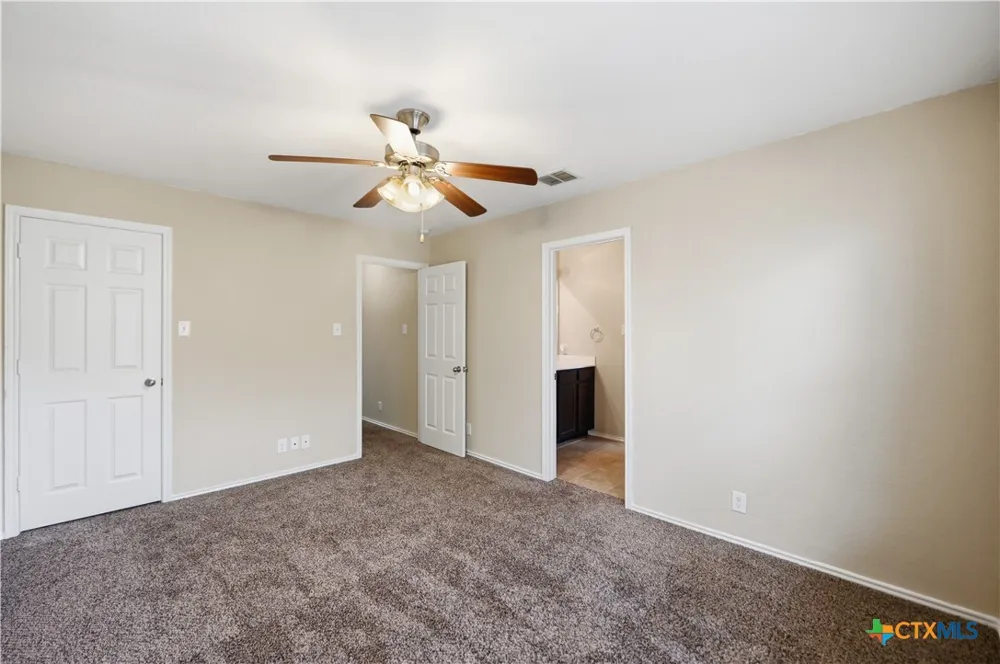 133 Finch Knoll San Antonio, TX 78253