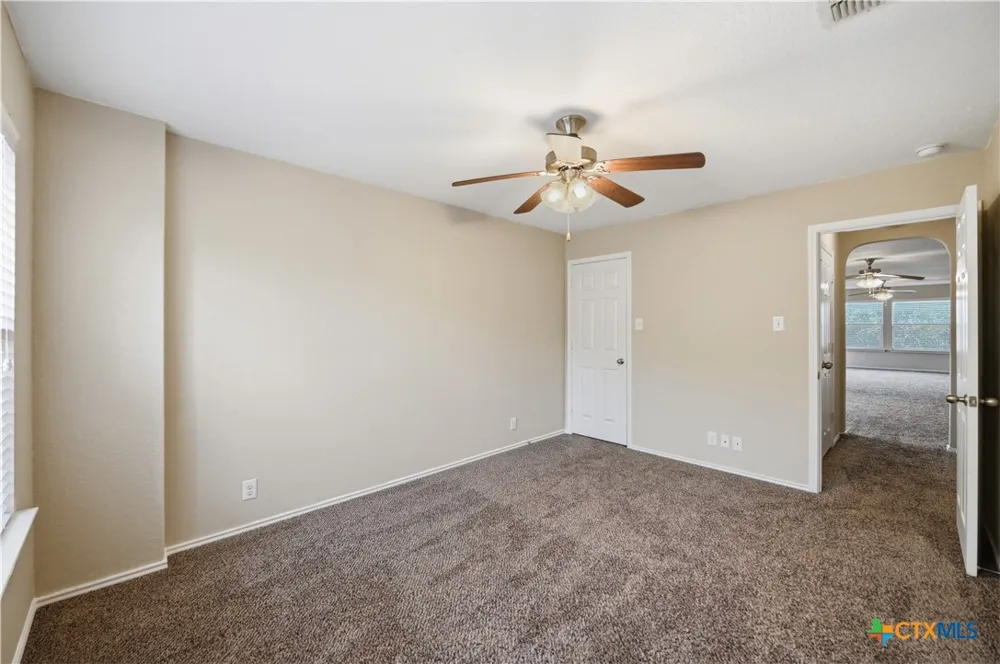 133 Finch Knoll San Antonio, TX 78253