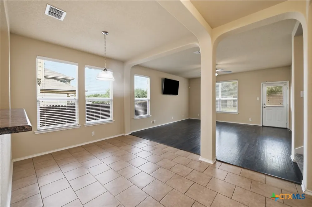 133 Finch Knoll San Antonio, TX 78253