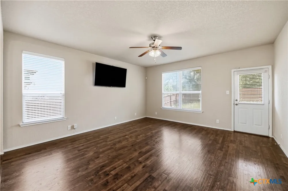 133 Finch Knoll San Antonio, TX 78253