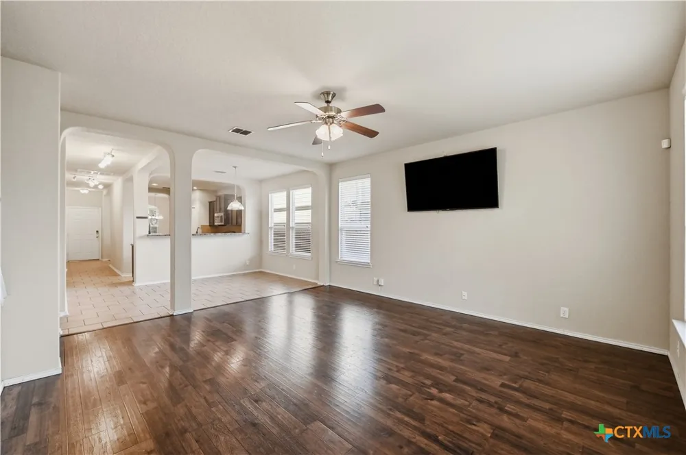 133 Finch Knoll San Antonio, TX 78253
