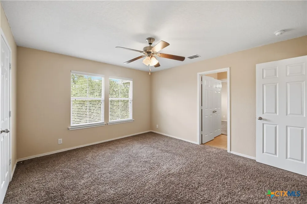 133 Finch Knoll San Antonio, TX 78253