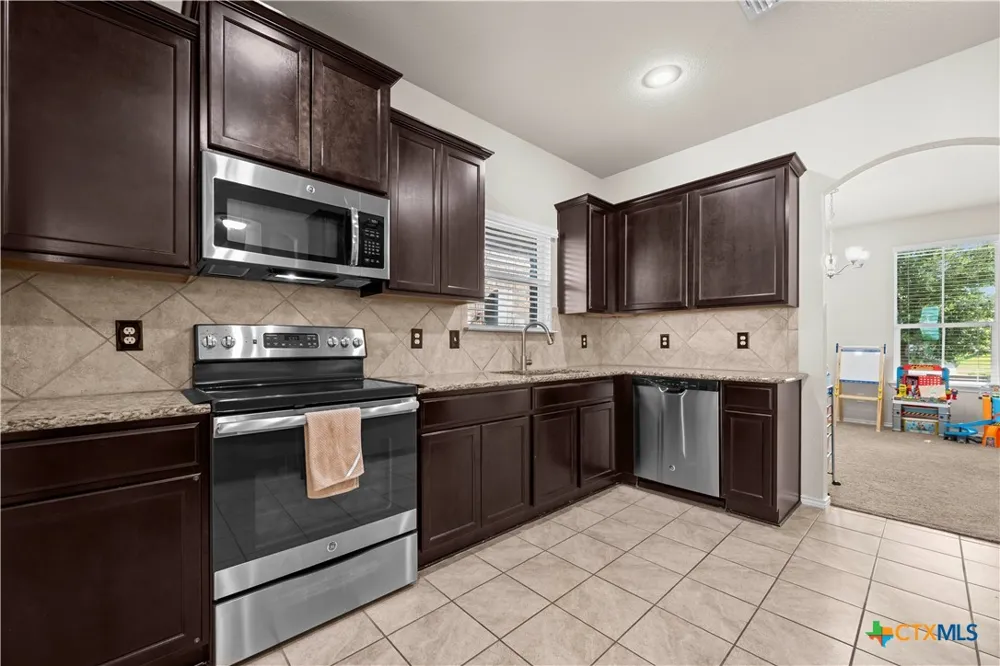 9506 Raeburn Court Killeen, TX 76542
