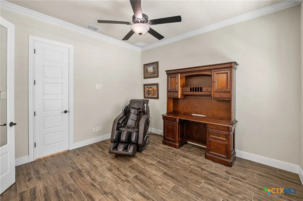 663 Private Road 1712 Mico, TX 78056