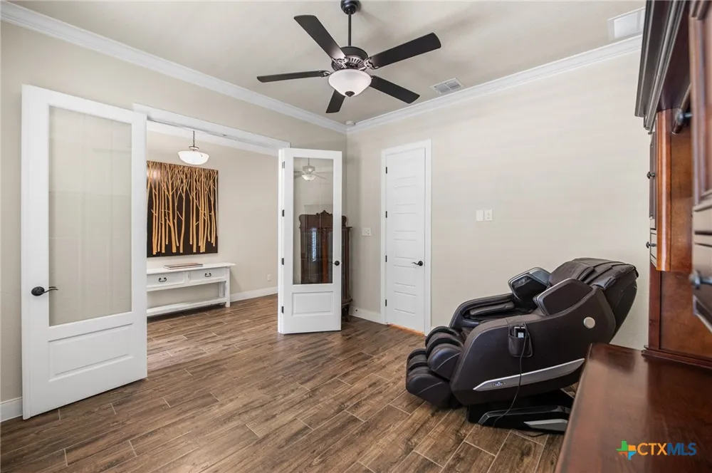 663 Private Road 1712 Mico, TX 78056