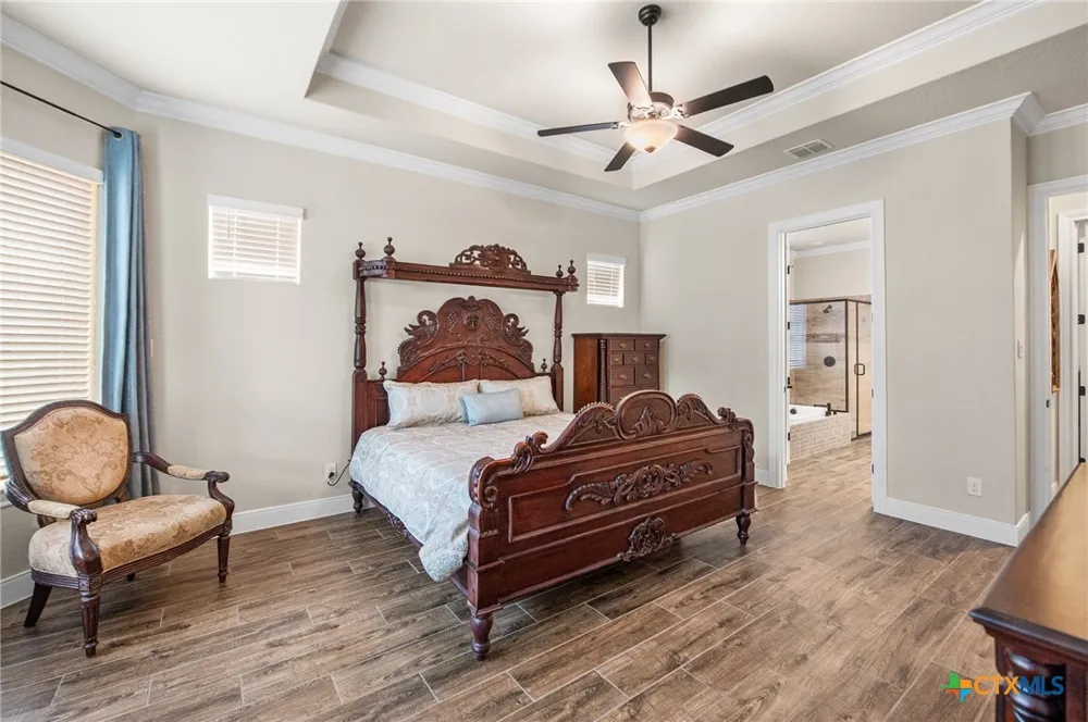 663 Private Road 1712 Mico, TX 78056