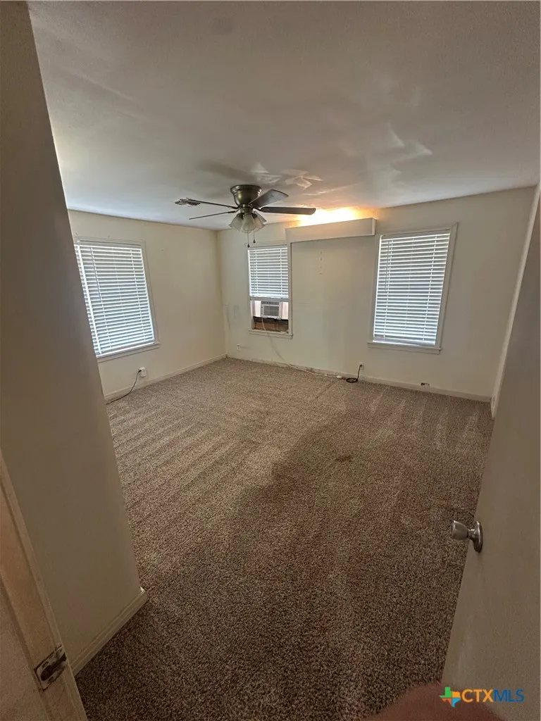 251 Hedges Street Bloomington, TX 77951