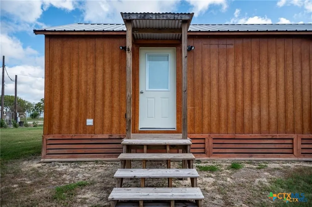 1101 W Houston Avenue Seadrift, TX 77983