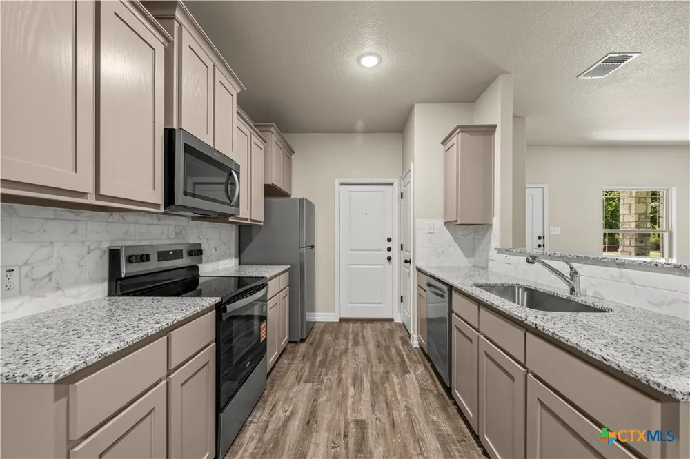 502 S Harley Drive Harker Heights, TX 76548