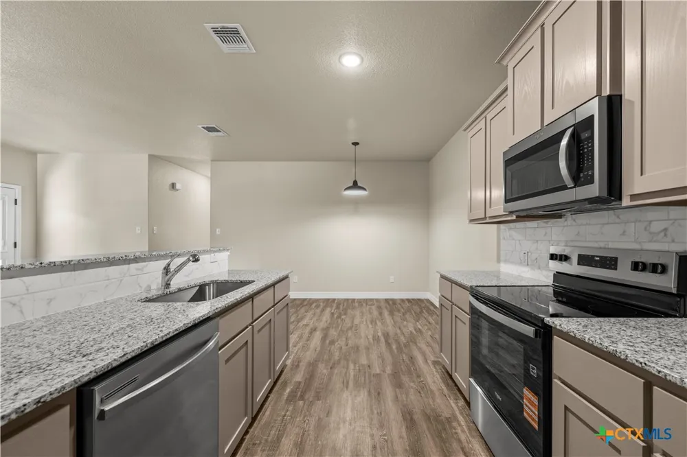 502 S Harley Drive Harker Heights, TX 76548
