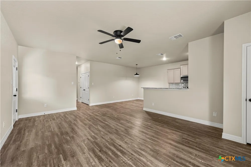 502 S Harley Drive Harker Heights, TX 76548