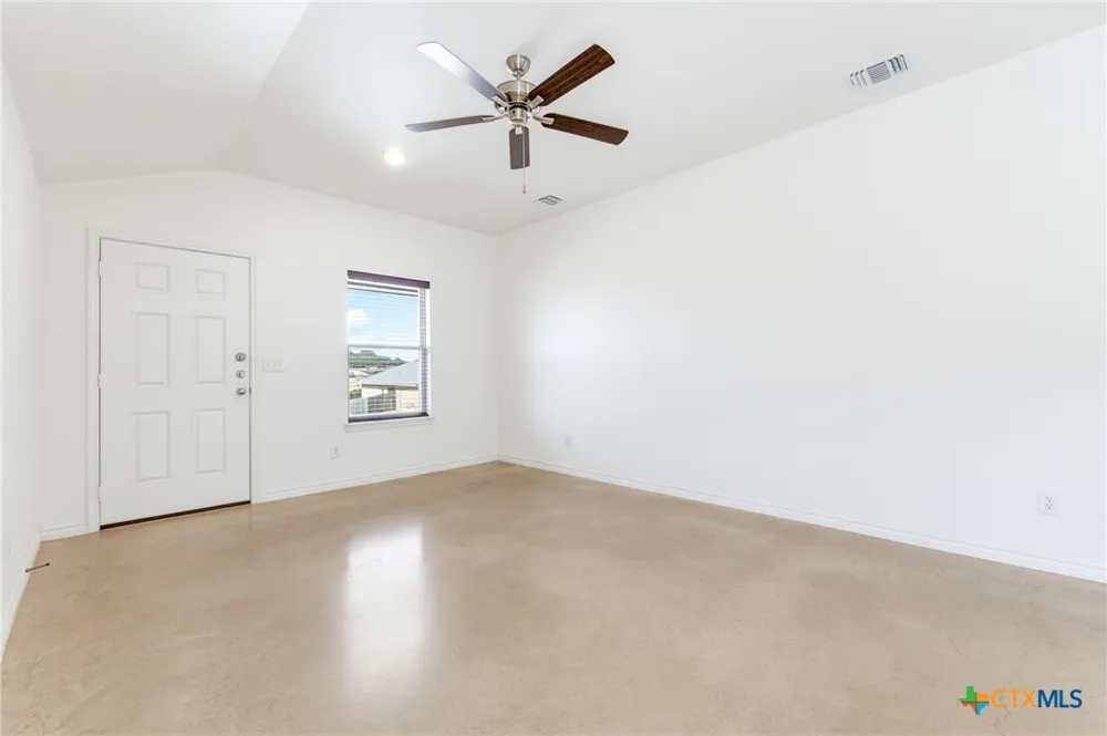 102 Lost Trail #B Copperas Cove, TX 76522