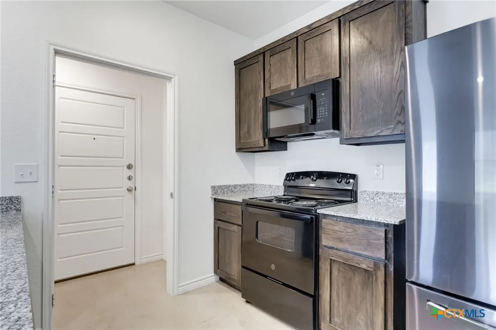 102 Lost Trail #B Copperas Cove, TX 76522
