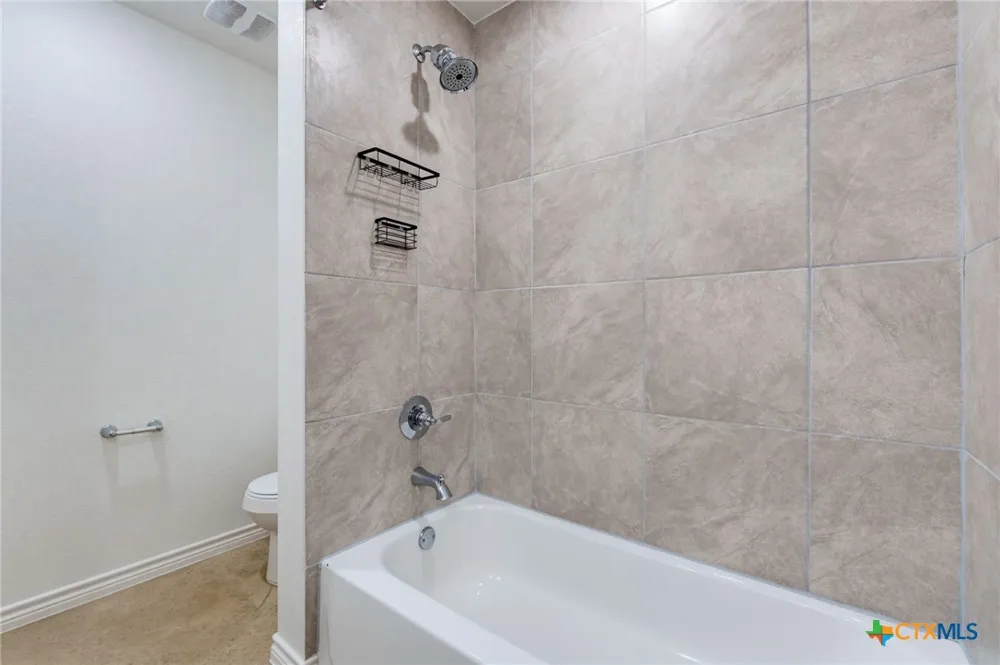 102 Lost Trail #B Copperas Cove, TX 76522