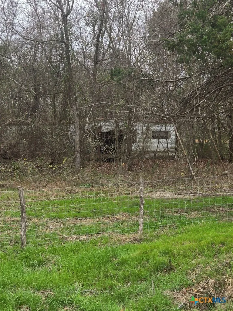 State Highway 75 Fairfield, TX 75840