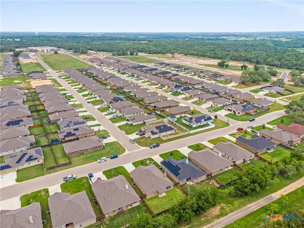 1703 Fossil Trail Belton, TX 76513