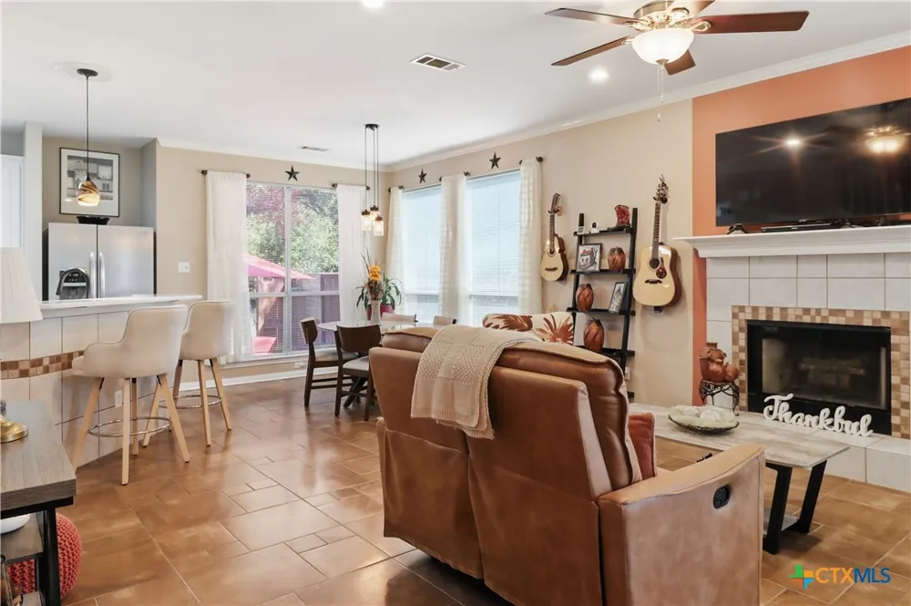 102 Elm Hill Court San Marcos, TX 78666