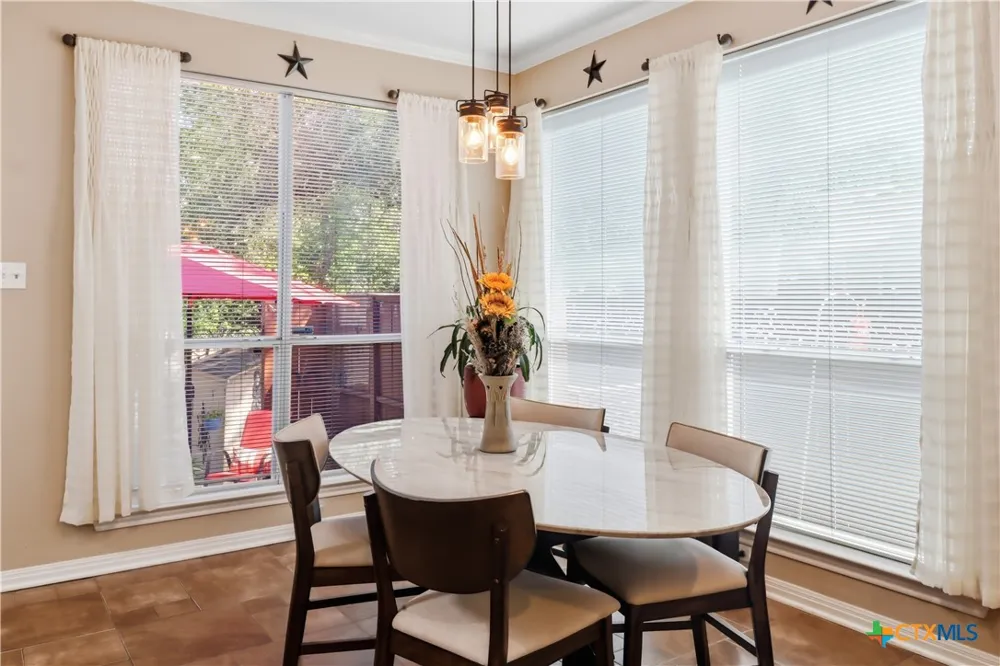 102 Elm Hill Court San Marcos, TX 78666