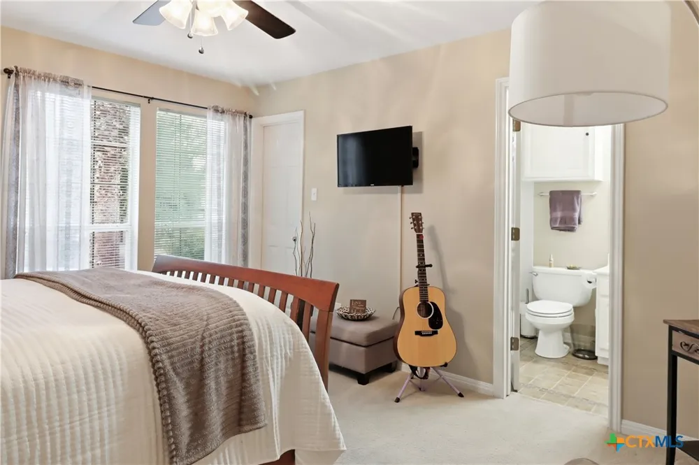 102 Elm Hill Court San Marcos, TX 78666