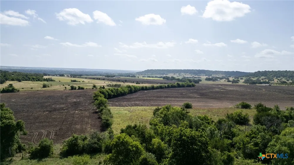 105 Fm-1047 Evant, TX 76880