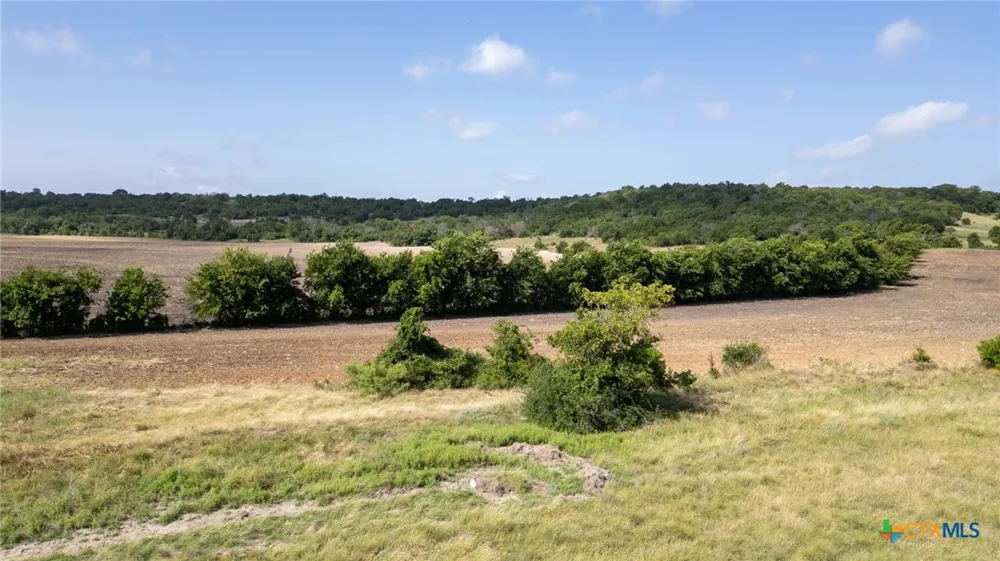 105 Fm-1047 Evant, TX 76880