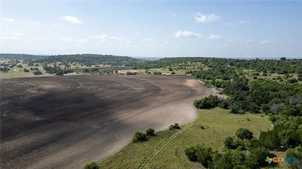 105 Fm-1047 Evant, TX 76880