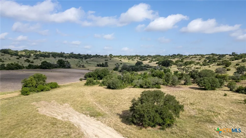 105 Fm-1047 Evant, TX 76880
