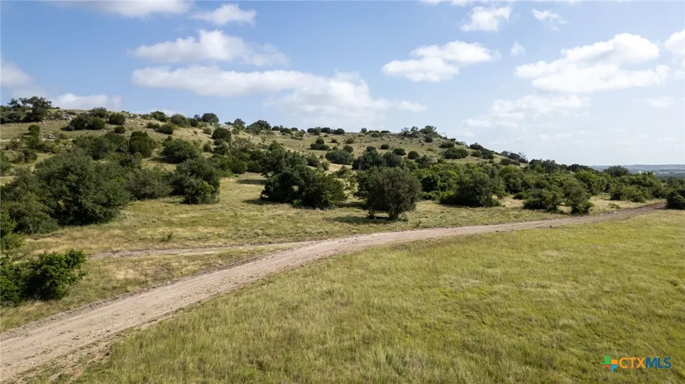 105 Fm-1047 Evant, TX 76880