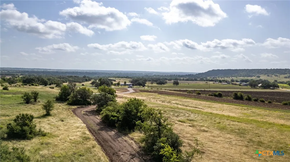 105 Fm-1047 Evant, TX 76880
