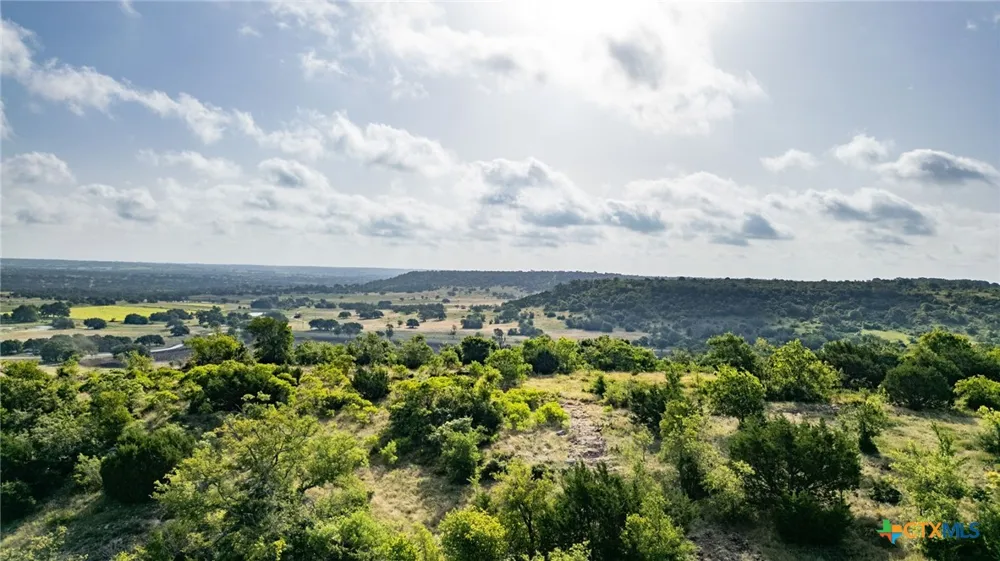 102 Fm-1047 Evant, TX 76880