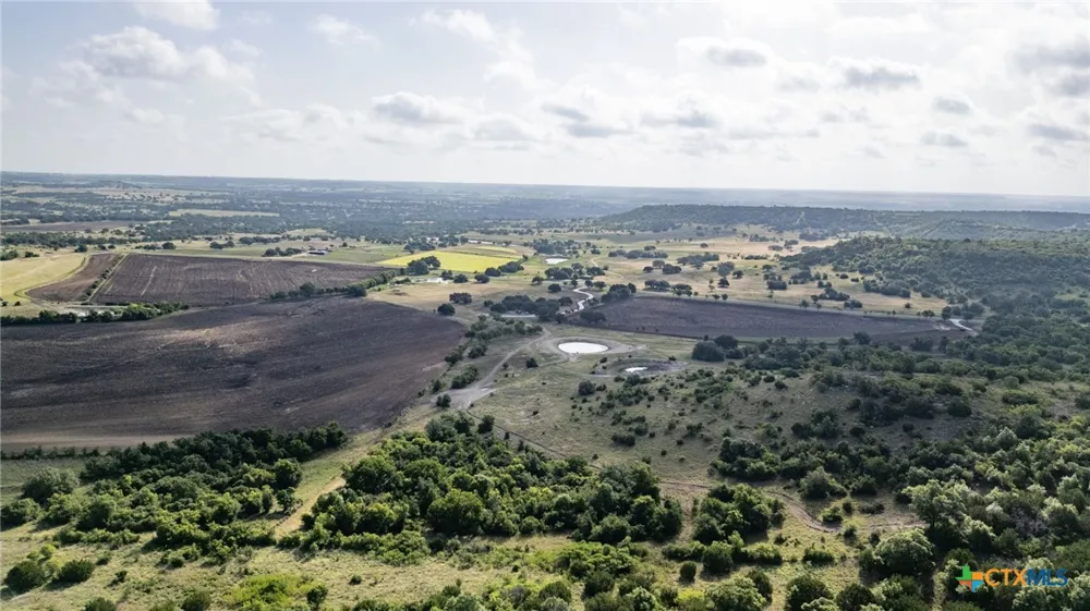 102 Fm-1047 Evant, TX 76880