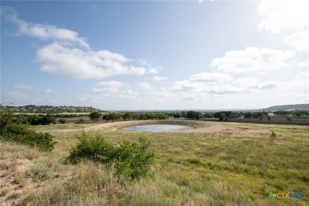 102 Fm-1047 Evant, TX 76880