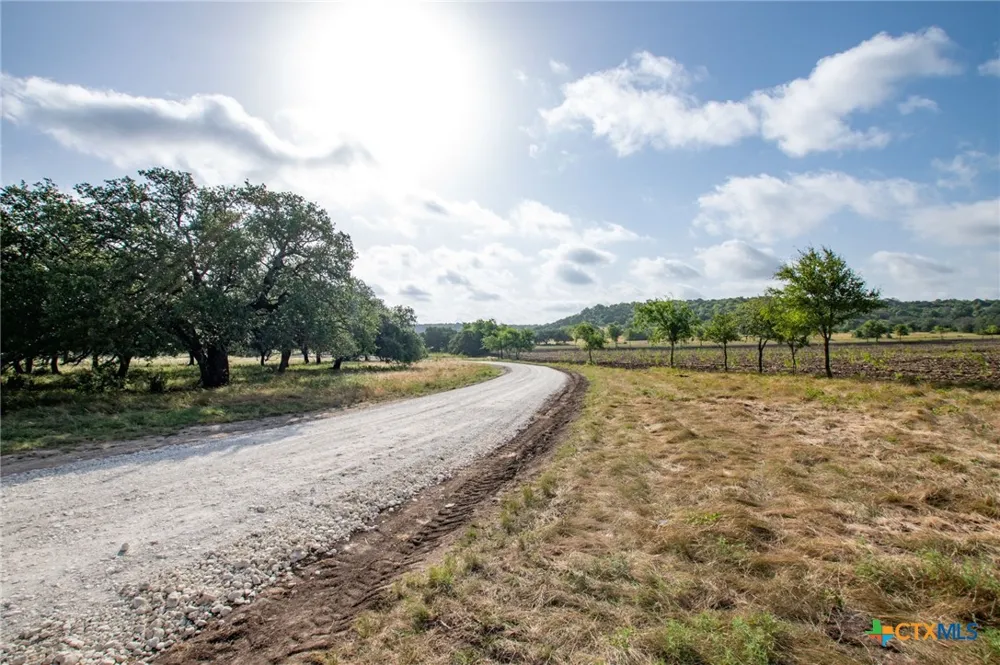 103 Fm-1047 Evant, TX 76880