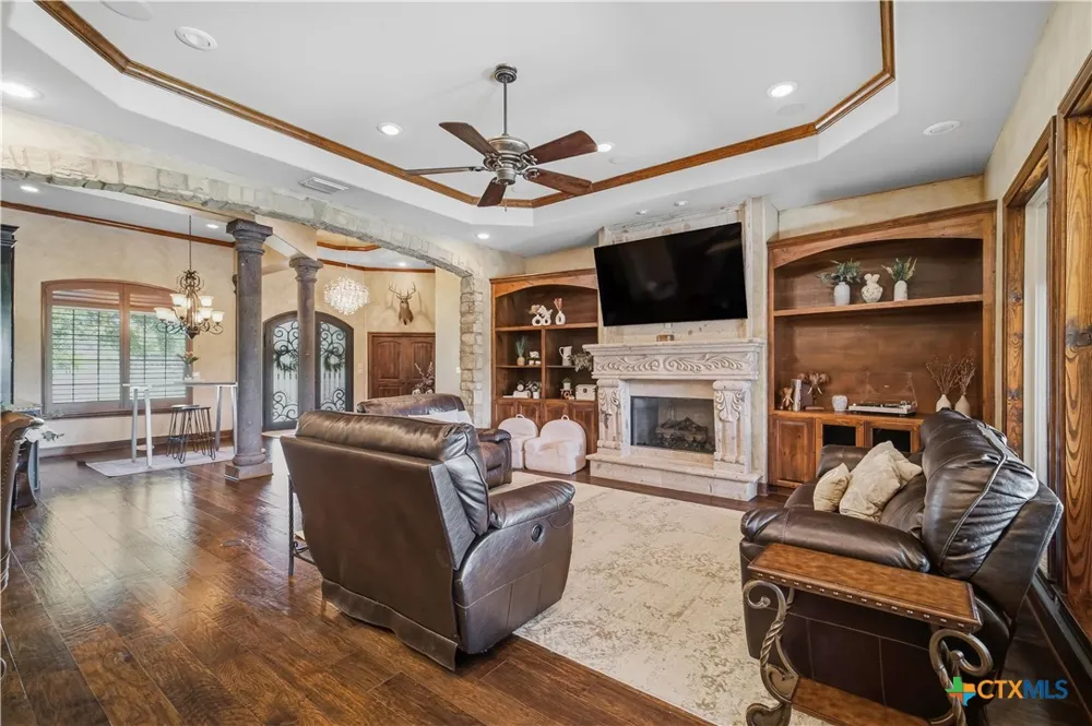 178 Juniper Trail Yoakum, TX 77995