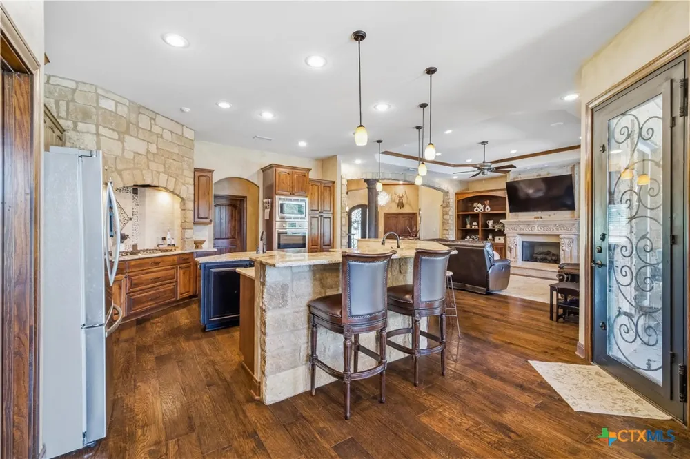 178 Juniper Trail Yoakum, TX 77995