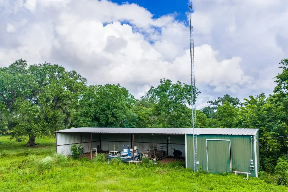 8854 Fm 524 Road Sweeny, TX 77480