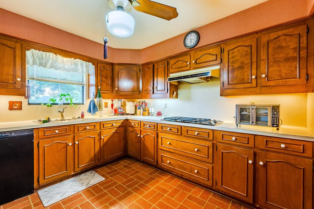 8854 Fm 524 Road Sweeny, TX 77480