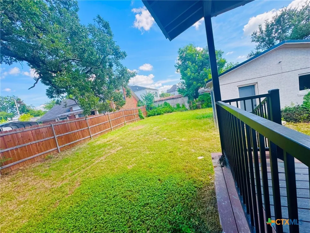 1012 E Main Street Gatesville, TX 76528